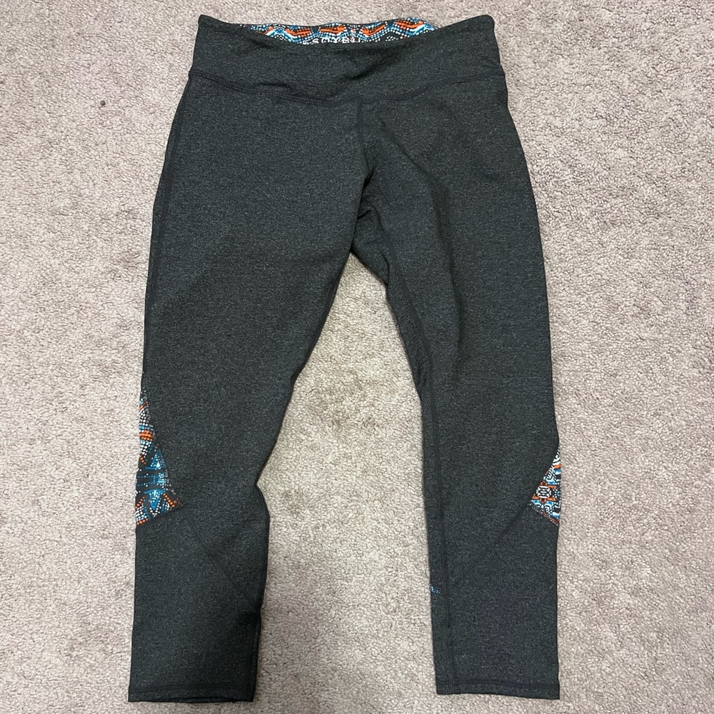 Soybu Small charcoal Cropped Leggings